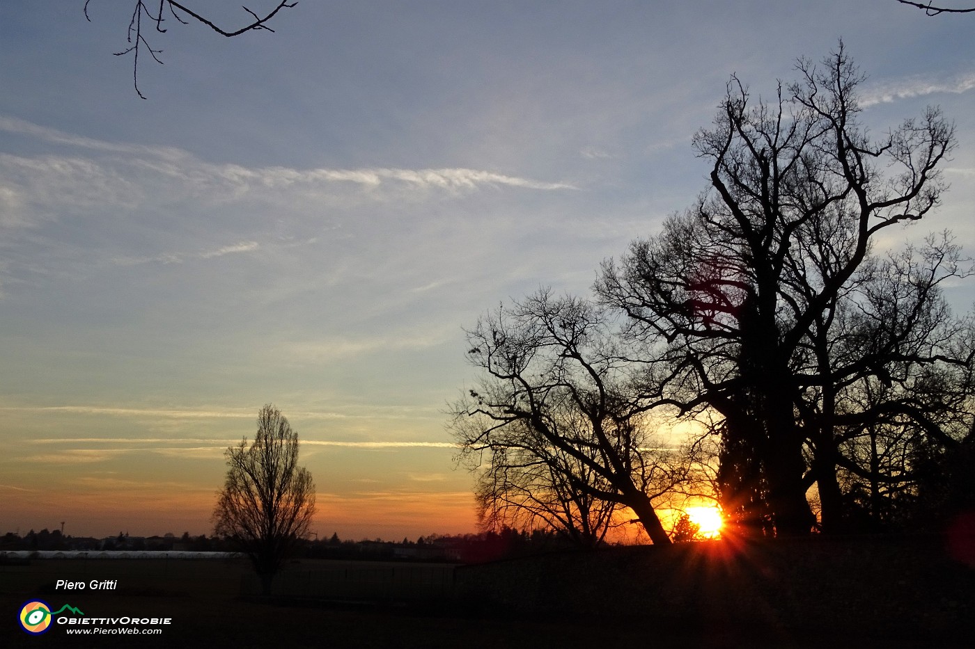 91 Tramonto del sole a Villa Pesenti-Agliardi.JPG